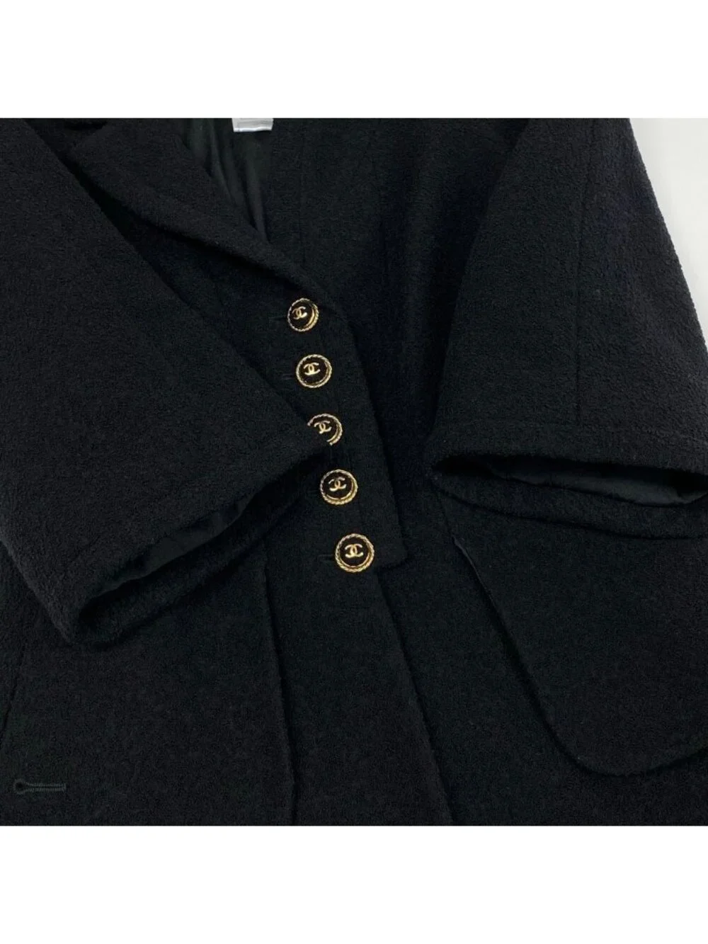 Chanel Cropped Tweed Jacket CC Logo 38 Black
